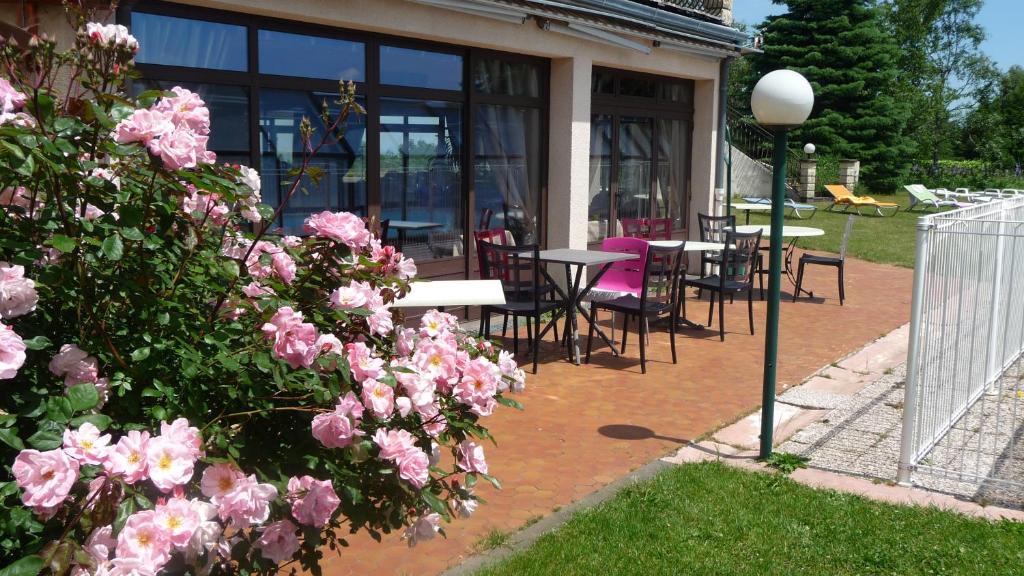 Hotel Logis La Rose Des Vents Volvic Camera foto