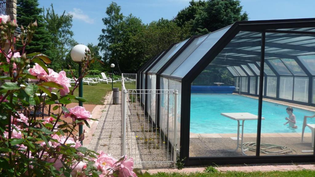 Hotel Logis La Rose Des Vents Volvic Camera foto
